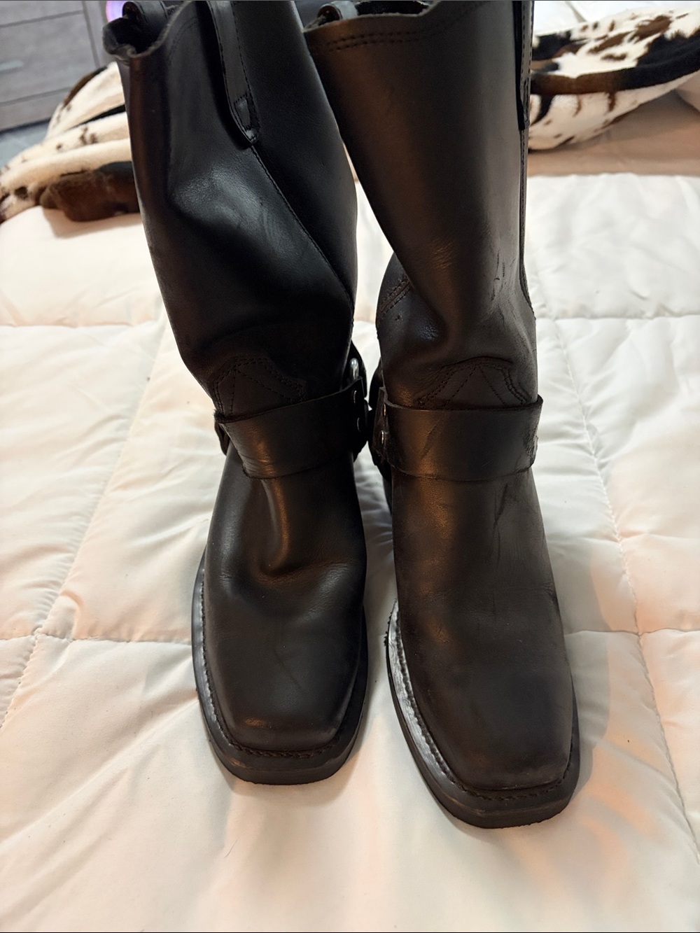 Ladies Black LeatherBoots - Classic Harness Style-Never Worn